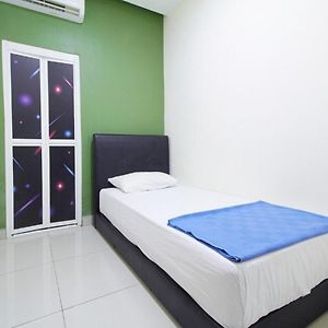 Bilik berdua